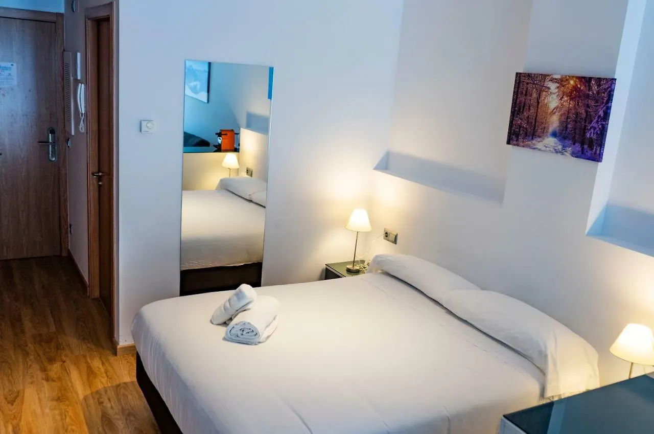 Apartamento Luxury The Lodge Arinsal Ribasol Park