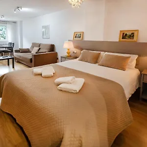 Charming With Mountain View In 40m² Arinsal